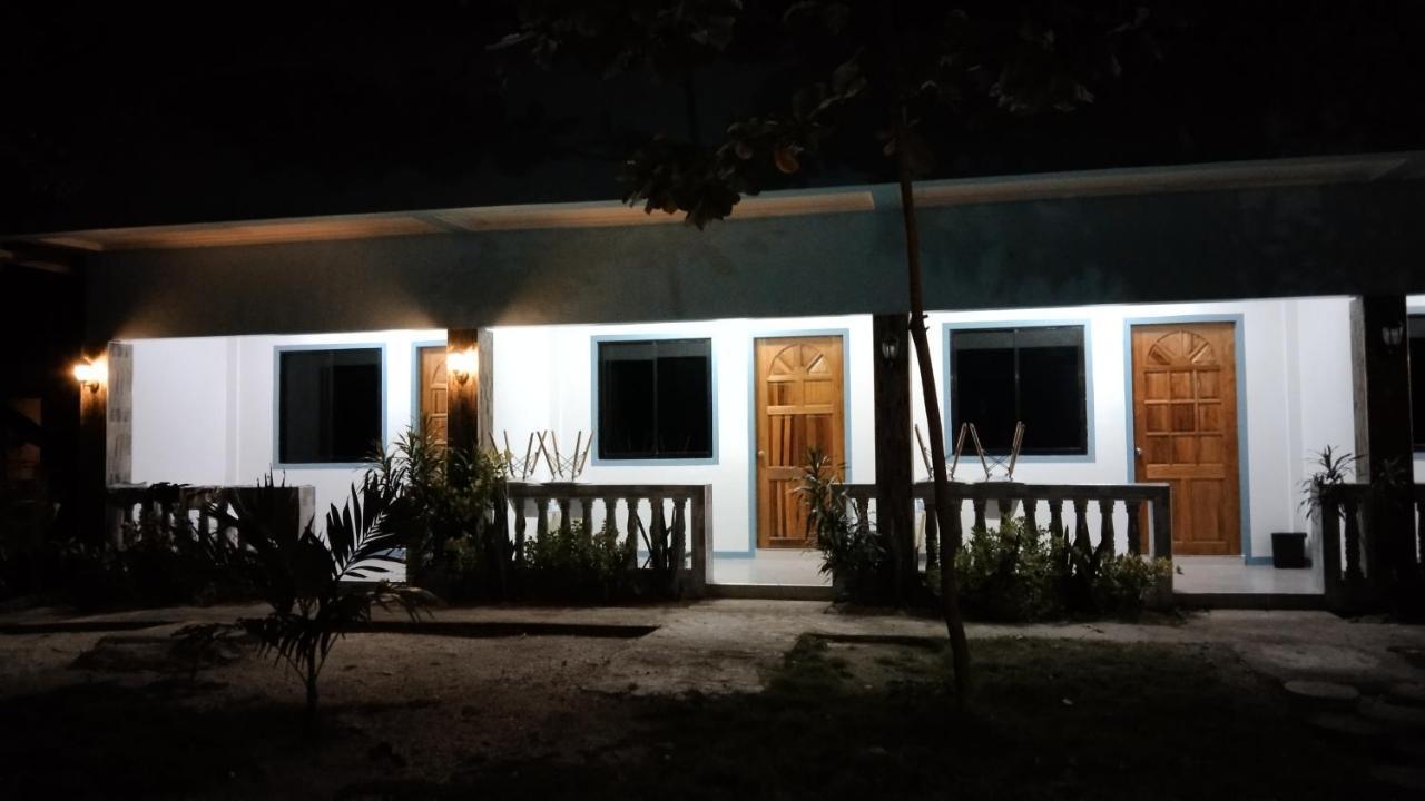 Elen Inn - Malapascua Island Fan Room #1 المظهر الخارجي الصورة